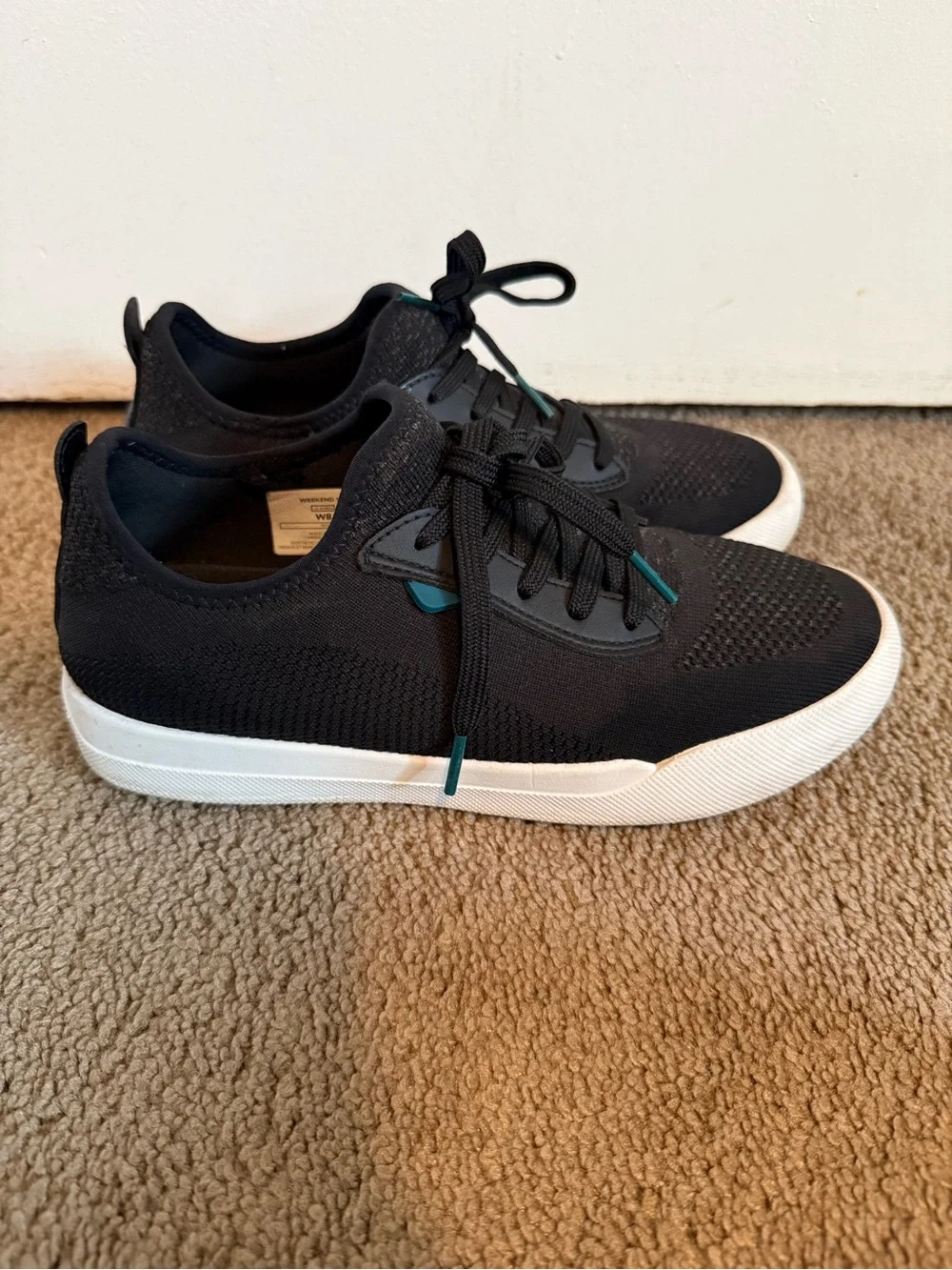 Vessi Weekender Black Low-Top Sneaker